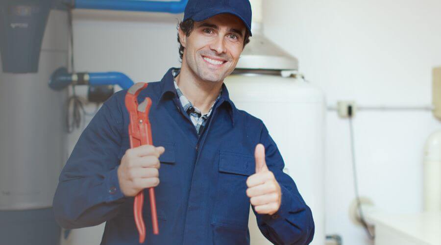Local water heater installation in Agua Dulce, TX